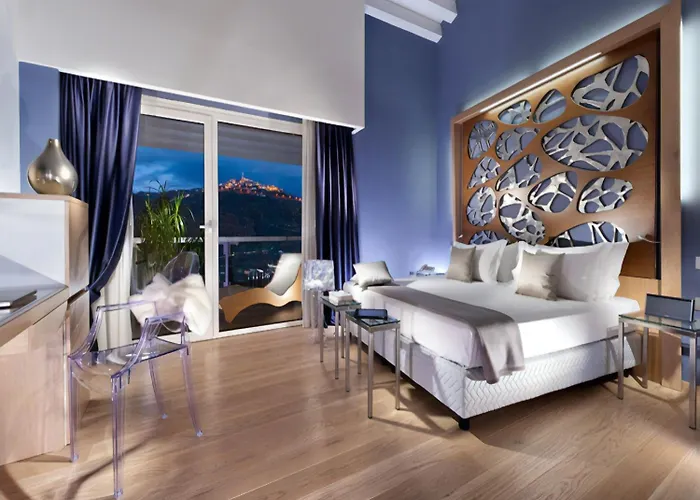 Bouganville Hill Resort & Wellness Space